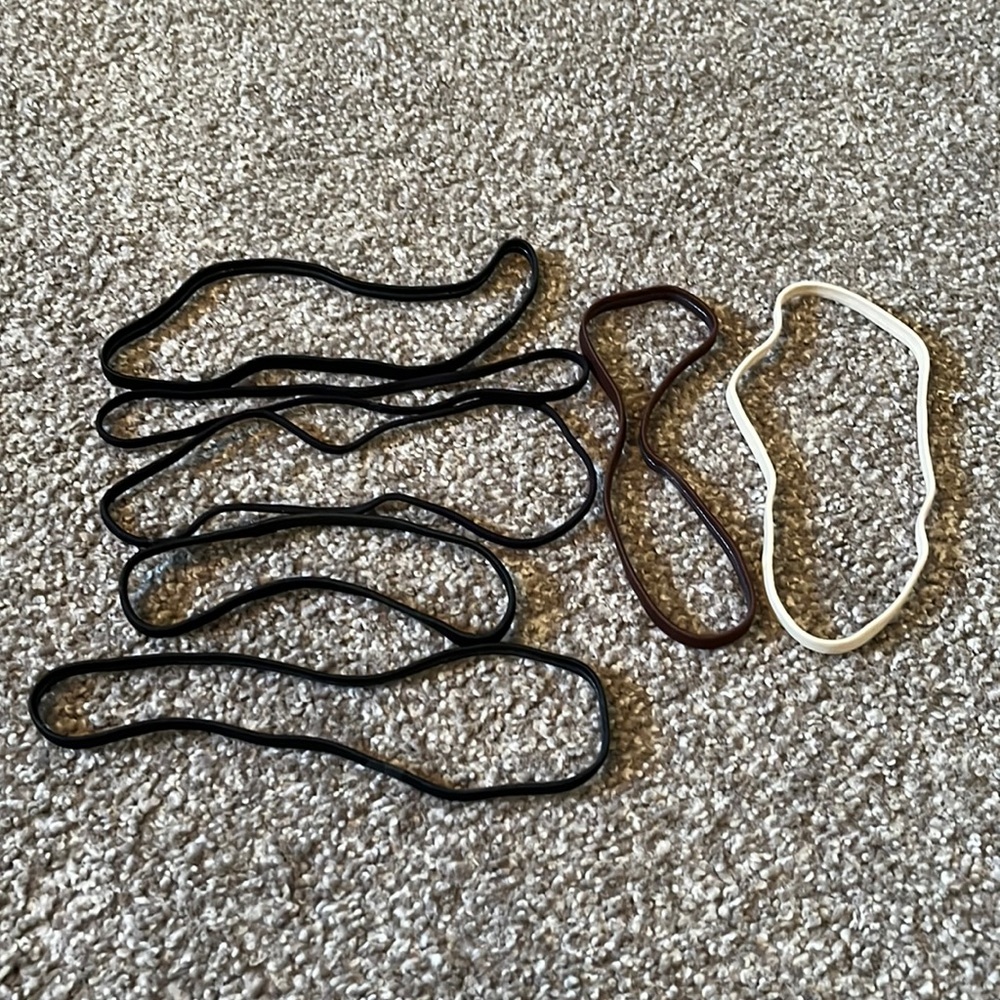 NWOT Bundle of 7 Workout Headbands with Elastic